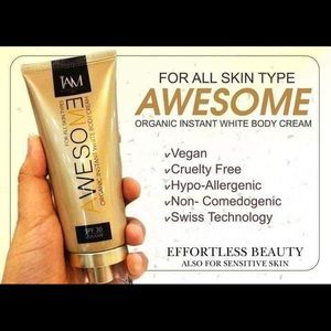 AWESOME INSTANT WHITENING LOTION 😍👌👏